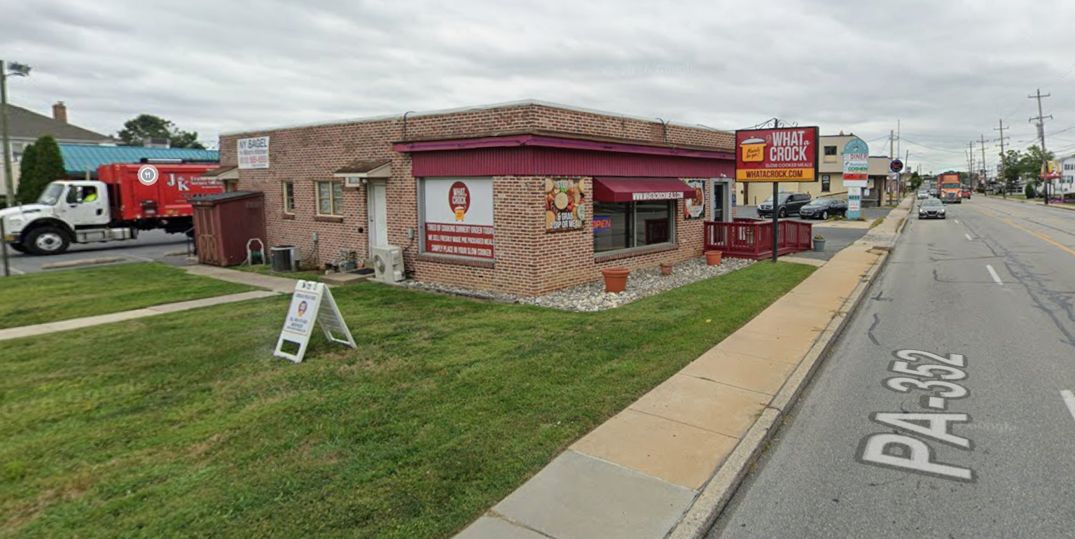 4235 Edgmont Avenue commercial frontage along PA Route 352 in Brookhaven